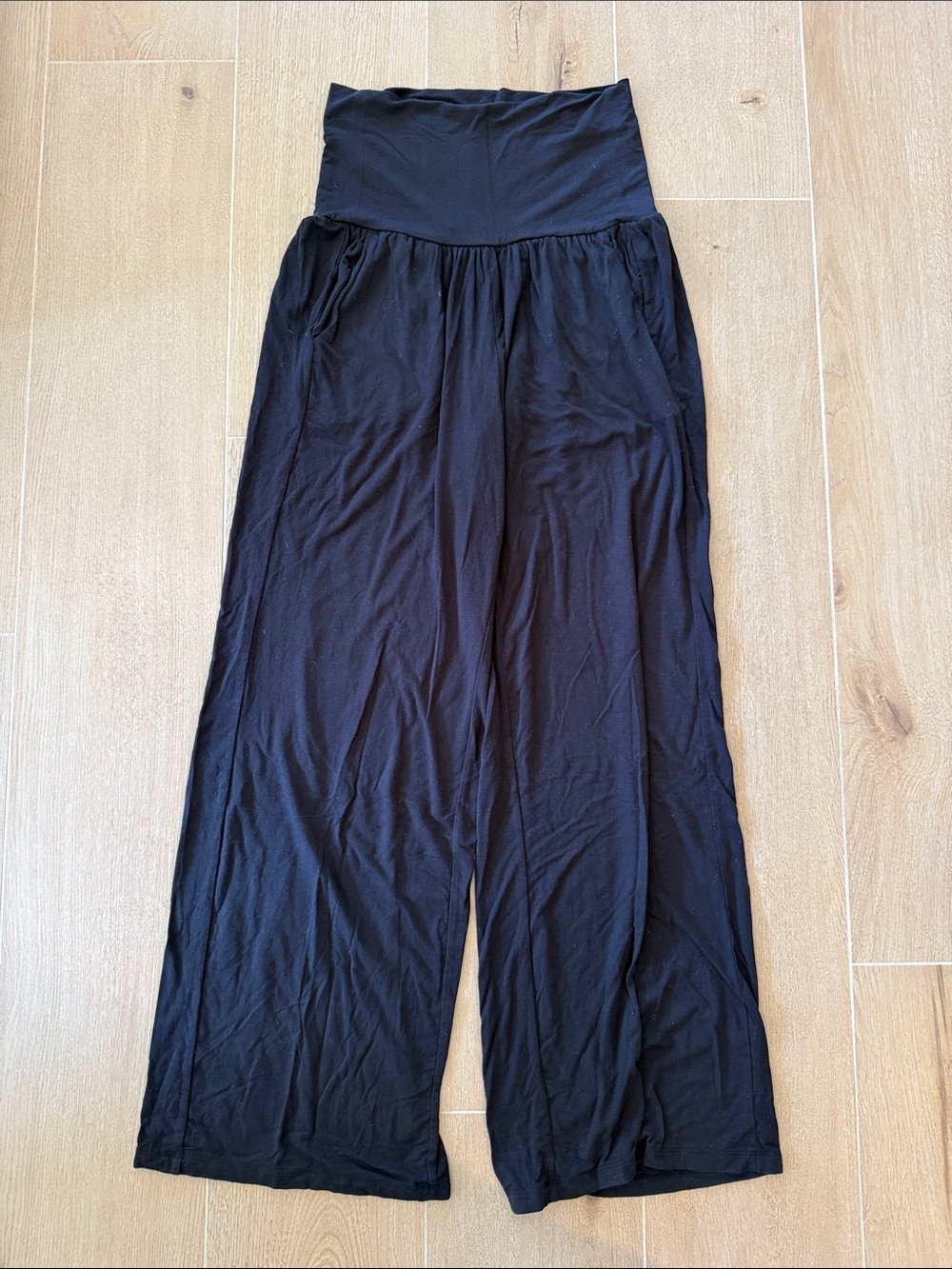 Women's size S Athleta Studio Black Wide-Leg Pants